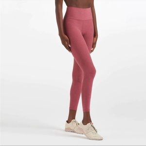 Vuori Clean Elevation Legging Sz M Rose